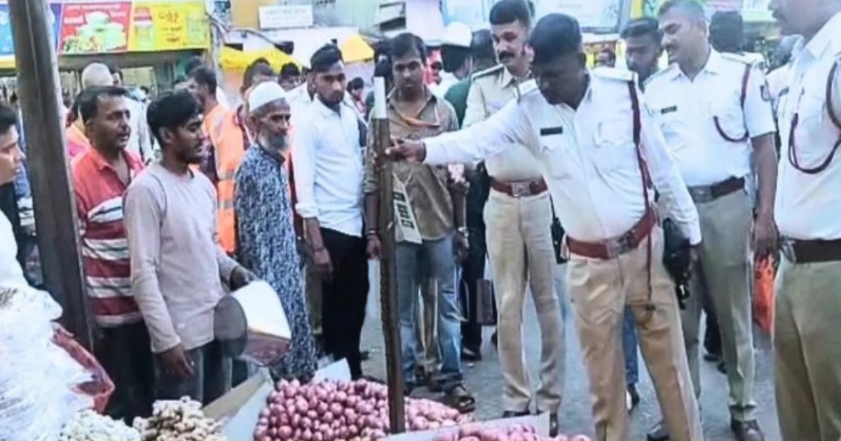 ravivarpeth parisaratil atikraman hatavale