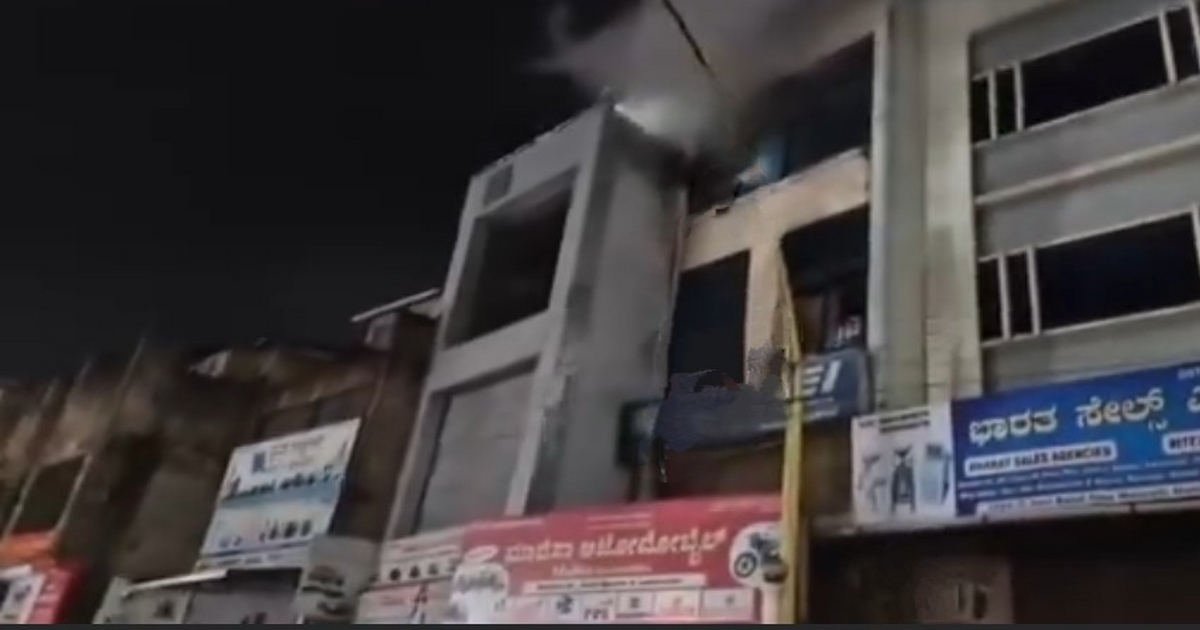 fire breaks out at automobile shop on fort road due to short circuit