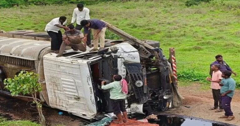 three workers killed on the spot after being hit by a tanker near itagi cross