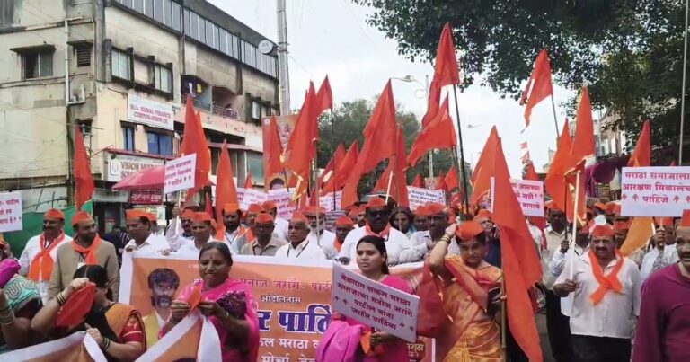 belgavatil sakal maratha samajachya morchala utsfurth pratisaad