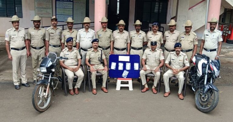 duchakivarun lutmari karanarya paach aaropina aatak