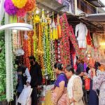 ganesh chaturthi sanachya kharedisathi bajarpethet gardi