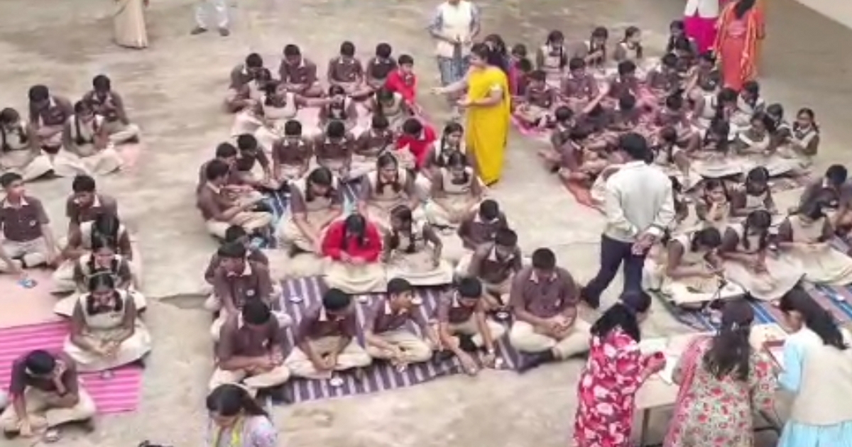 joshies public schoolmadhye rakhi prashikshan karyashala