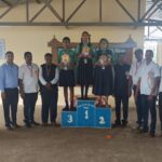 prize distribution to 7th grade students at yellur government marathi model school on independence day