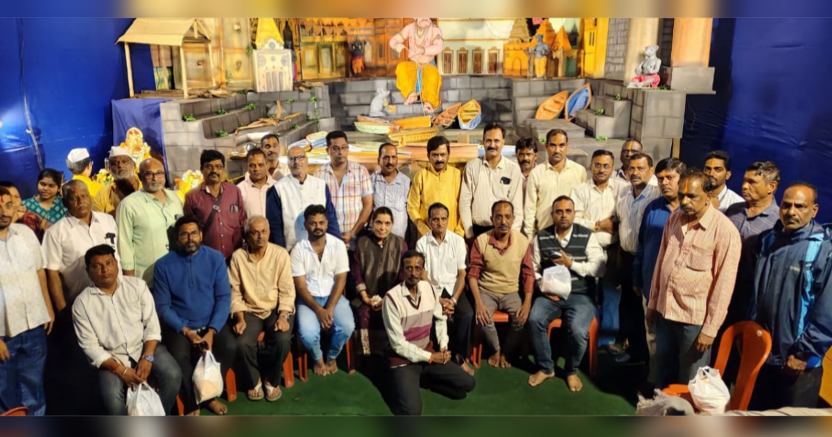 suvarna mahotsavanimitta b.nath pai chowk mandalachya vatine patrakarancha sanman