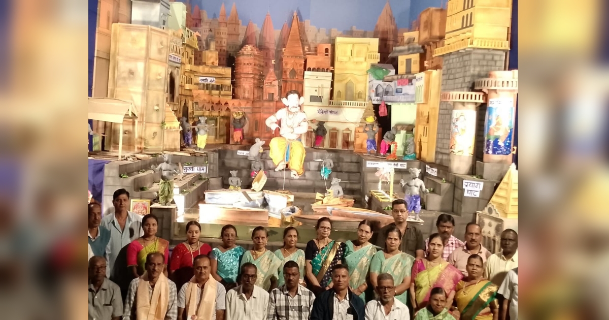 b. nath pai chowk ganeshotsav mandalachyavatine atharvashirsha pathan sapanna