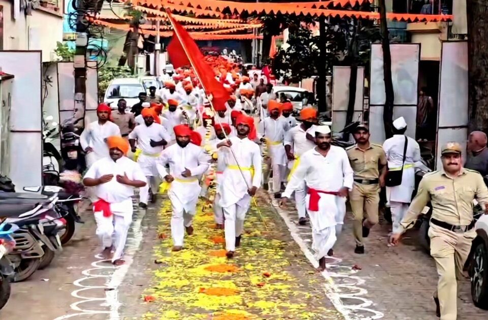 belgavaat shri durgamata daudla utsahaat prarambha