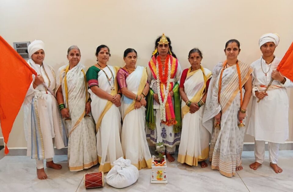 navratri special ; know the nine colors of navratri and their significance