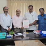 seemollanghanchya parshwabhumiwar hescomla mahamandalachya vatine nivedan