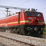 bengalur te mumbai superfast railwayla manjuri
