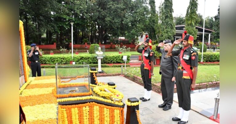 maratha light infantry regimental centre celebrates infantry day