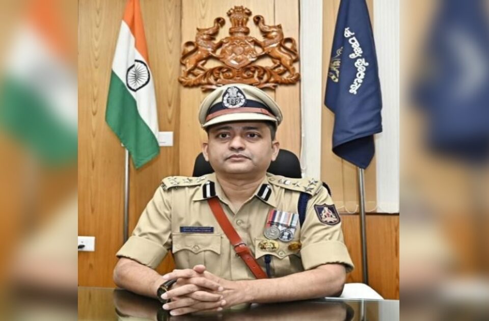 rajyotsavachya parshwabhumiwar belgavat don divas madyavikriwar bandi