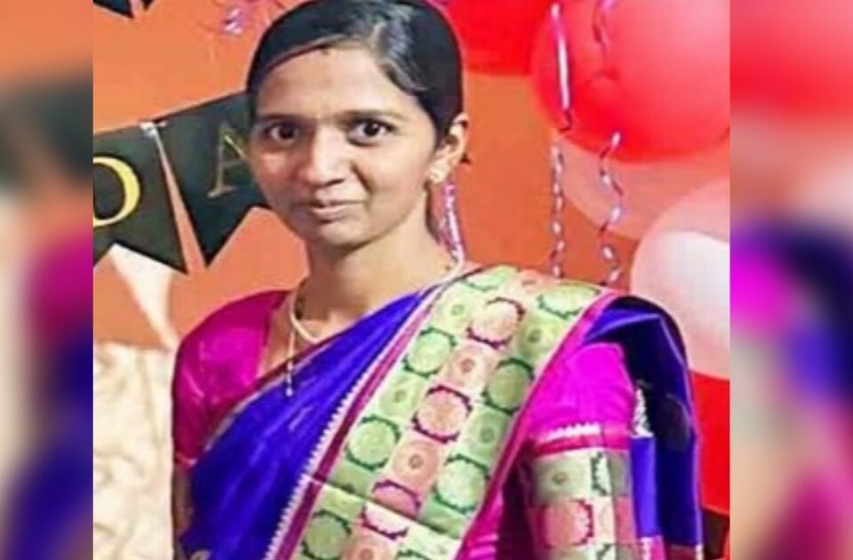 suspicious death of a married woman in kalkhamb