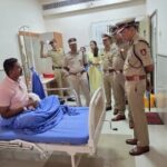 adgp hitendra r visit police injured in stone pelting