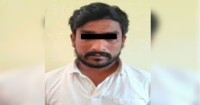 agarbatti vyavsay fasavnuk prakaranatil aaropi gajaad