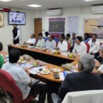 belgaum vimanatal sallagar samiti baithakit vikas kamancha adhava