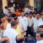 citizens besiege gram panchayat in kangrali b. k