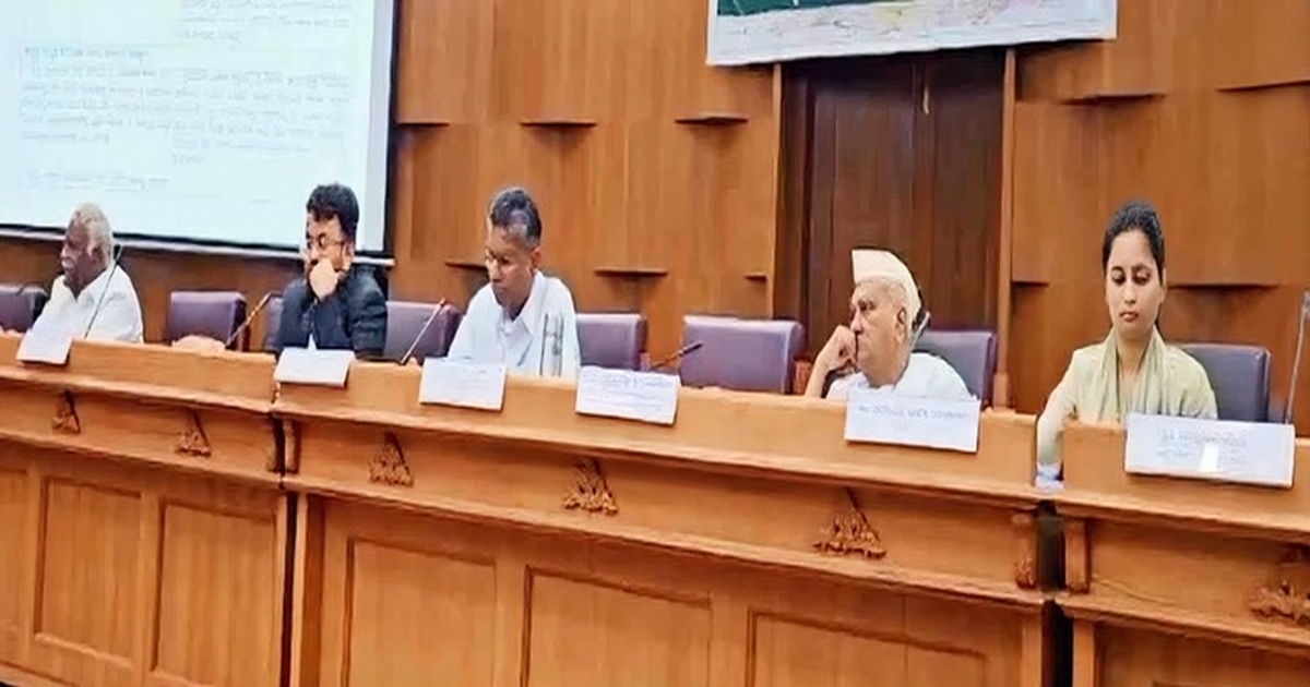 demand to speed up reconstruction of esi hospital