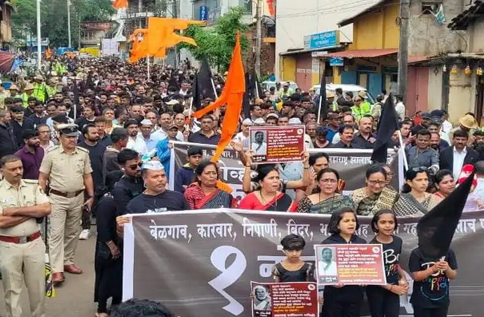 fir against 150 marathi activists for unauthorised blackday cycle rally