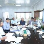 jilhyatil railway vikaskame tatadine purna kara