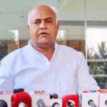 mukhyamantryanchya aadeshane sakharmantaryanchi belgavat gupt bhet