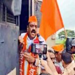 shivsena leaders stopped at kognoli checkpost
