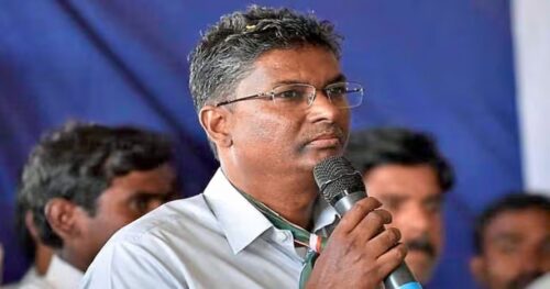 siddaramaiah to continue as karnataka cm ; minister satish jarkiholi