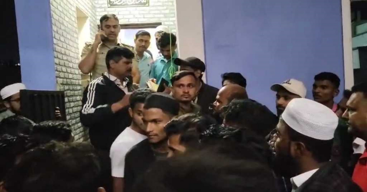 three youths die of suffocation in aman nagar