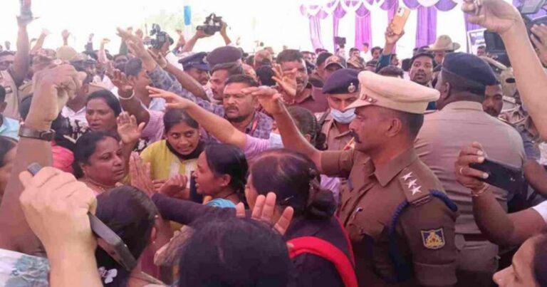 andolak atithi shikshikecha atmahatyecha prayatna