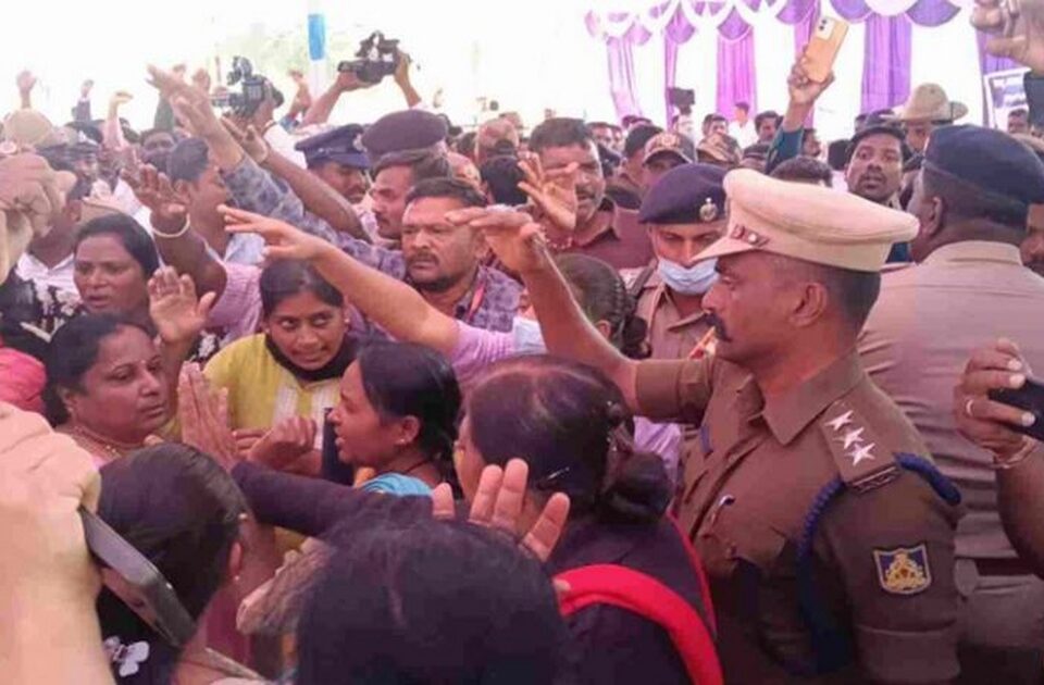 andolak atithi shikshikecha atmahatyecha prayatna