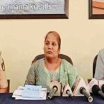 avaidh daru vikri virodhaat abkaari vibhagachi dhadak mohim