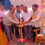 chalvenhatti prathamik marathi shalet kalika habba utsahat