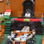 free electricity for weavers; take the right decision after discussion