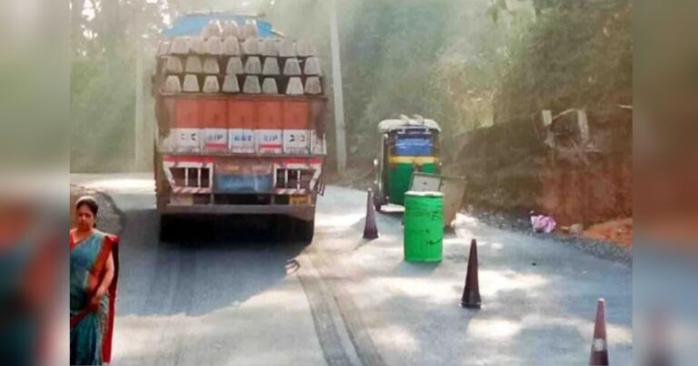 heavy vehicle traffic on the belgaum-panaji highway