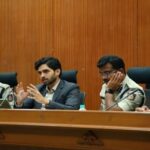 hiwali adhiveshanachi sarva vyavastha chokhapane kara