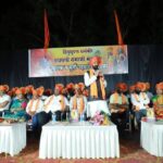 kangrali budruk yethe dharmaveer sambhaji maharajanchya murtiche anavaran