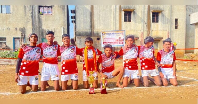konewadichya tarunanchi kabaddit damdar kamgiri