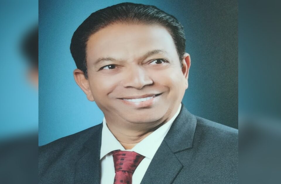 kudremani sahitya sammelan adhyakshapadi dr. chandrakant potdar