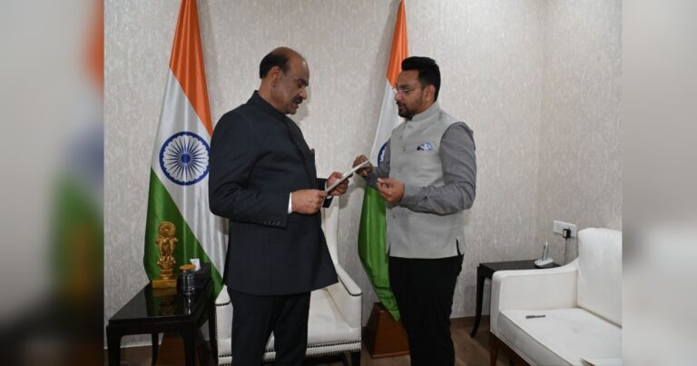 mp dhairyasheel mane has filed a complaint against the belgaum district commissioner with the lok sabha speaker