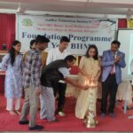 shivbaswajyoti homeopathic collegemdhye nutan vidhyarthanche swagat