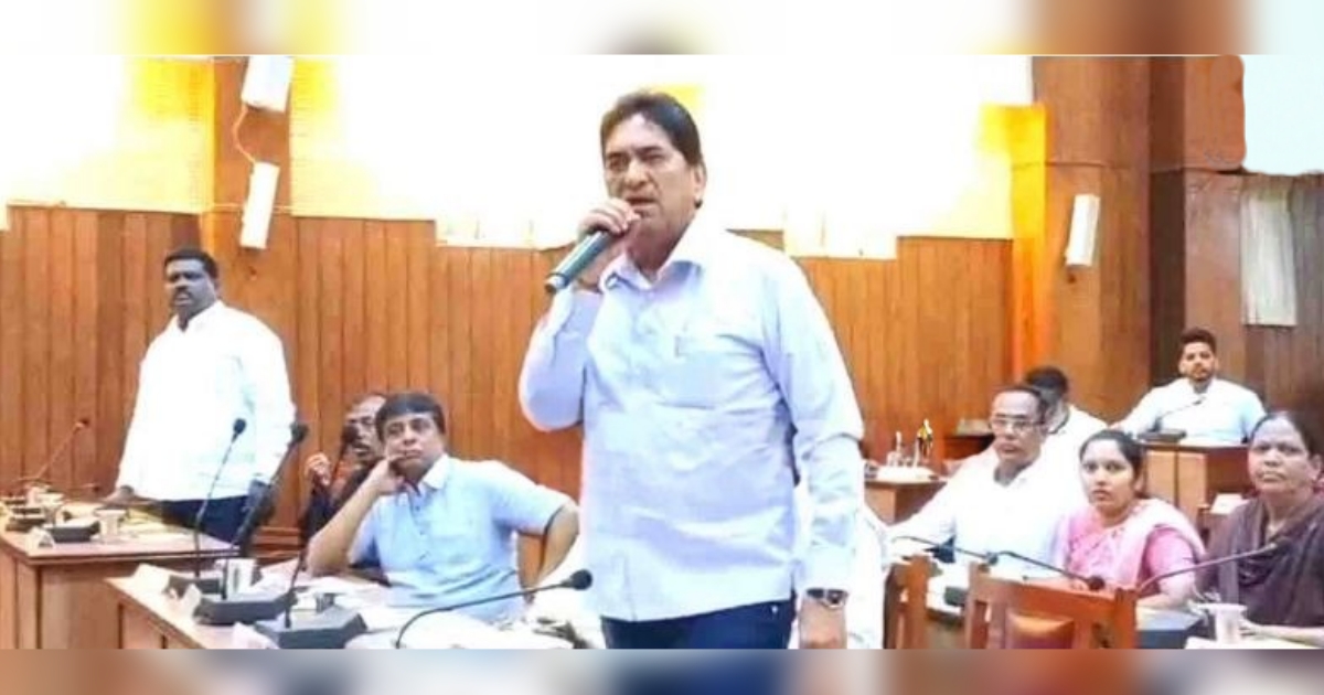 tax collection from disabled trader; mla asif seth reprimands officials