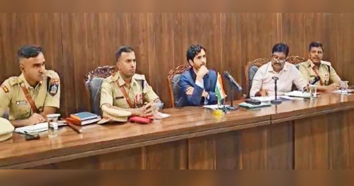 deputy commissioner appealed for the republic day to be celebrated in a grand and disciplined manner