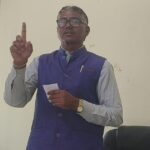 digital yugatihi patrakaritichi vishwasarhata abadhit thevavi