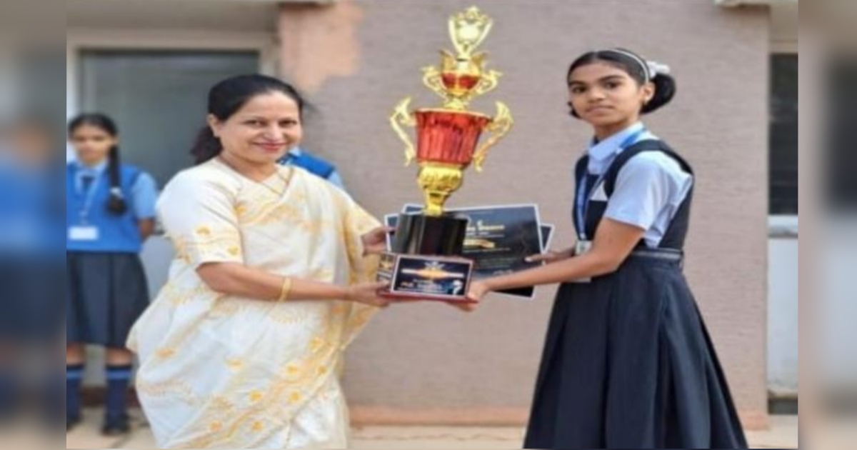 jyoti central schoolchya shifaliche rashtriya staravaril nrutya spardhet suyash