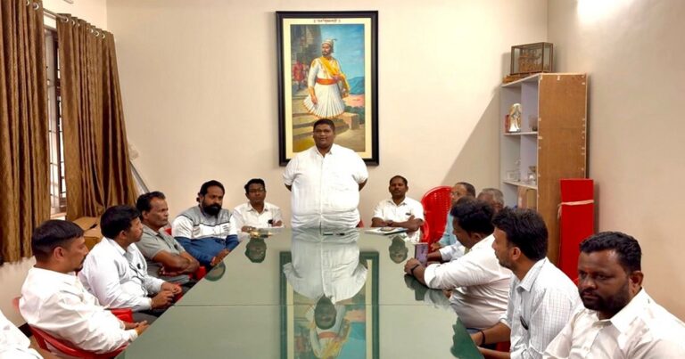 marathi samman yatrechi suruvat swarajyachi rajdhani raigadavarun