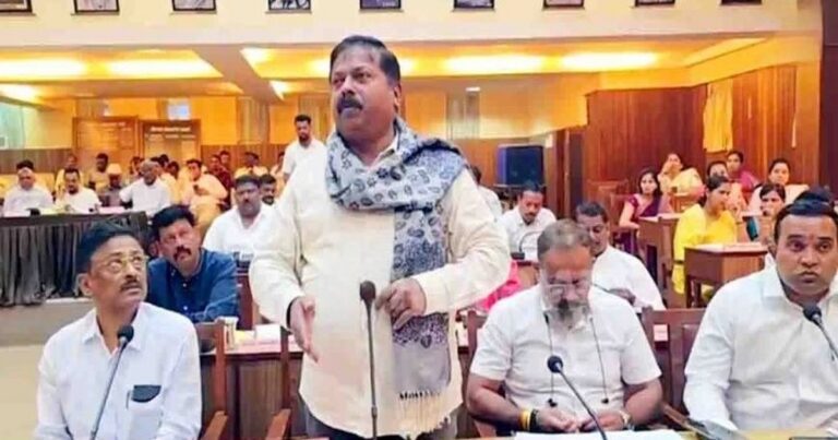 sandpani vahini nidhi vatapat bhedbhavacha arop