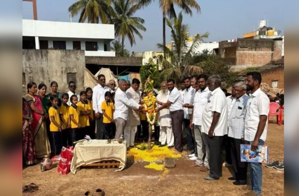 yellur gramin sahitya sammelanachi muhurtmedh utsahat