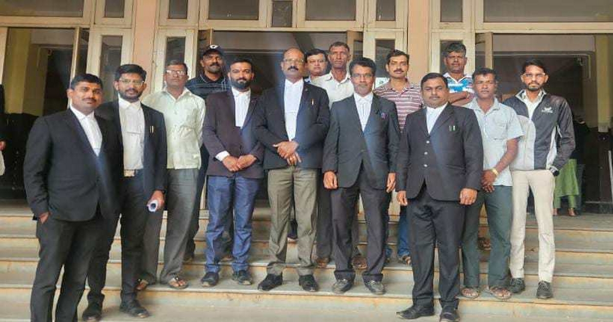 yellur phalak prakarani nyayalayin sunavani ; aropinchya jabab nondavle