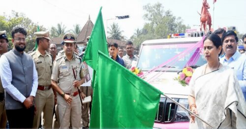 belgavmadhe akka pathakacha shubharambh