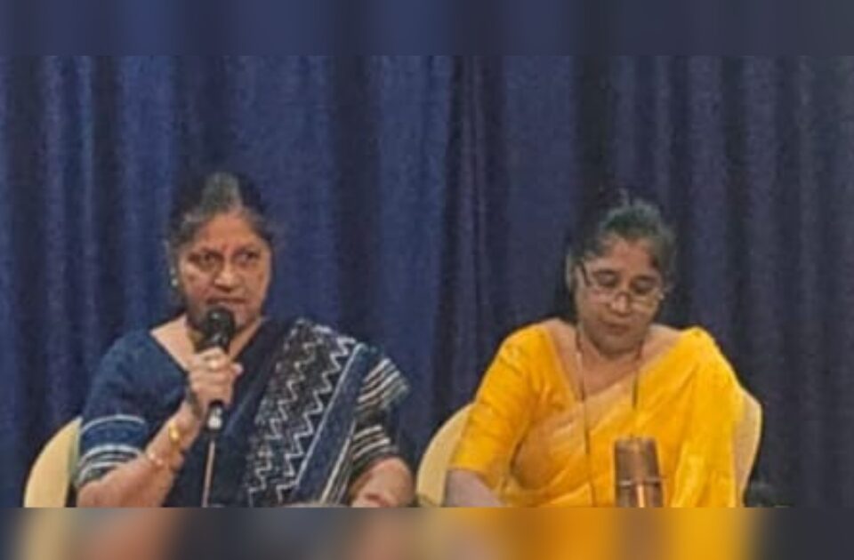 book lovers karyakramat sadabahar kavitanchi maifal